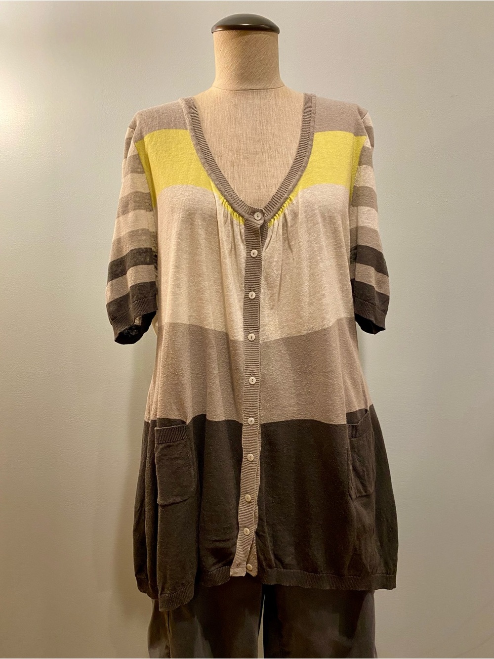Devernois Striped Short-Sleeve Button Cardigan - White, Grey & Yellow. Size 14